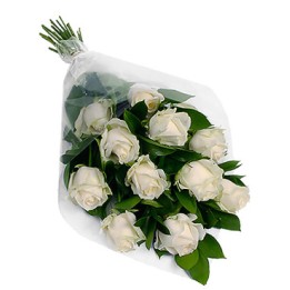 11 White Rose Bouquet