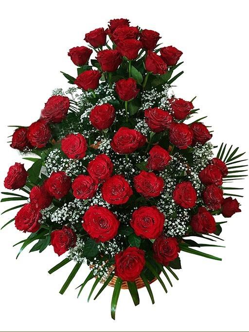باقة من الورود الحمراء 101 الورود