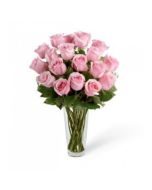 Pink Roses In Vase 20 Flowers