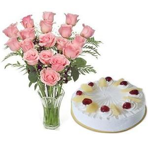 20 Pink Roses In Vase With 0.5 Kg Pineapple Cake