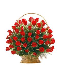 Corbeille 100 ou 101 roses rouges