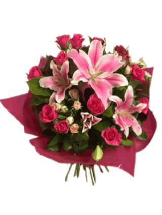 15 Red Roses and Lilies Bouquet - Fresh Flowers Dubai