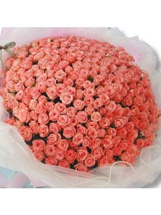 Pink Roses Bouquet 250 Flowers - Fresh Flowers Dubai