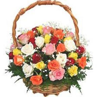 36 MIX ROSES IN BASKET