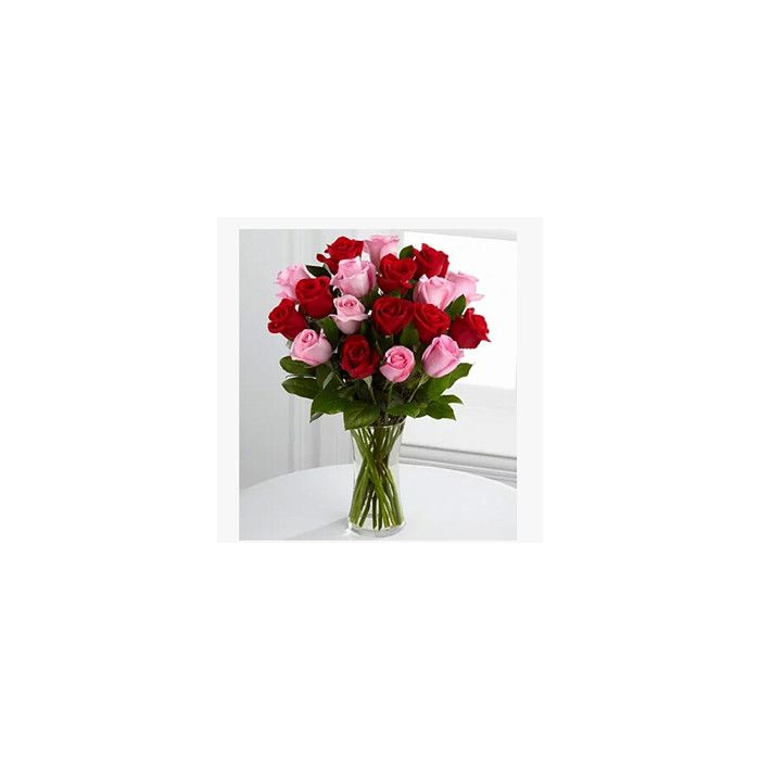 Roses roses et rouges dans un vase 35 Fleurs